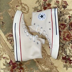 *BNWOT* 70s Converse, 8.5, Off-White